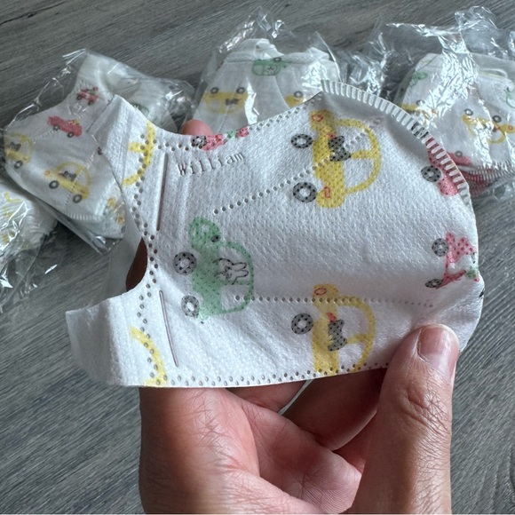 Car Print Children’s Disposable Face Masks - Picture 2 of 2